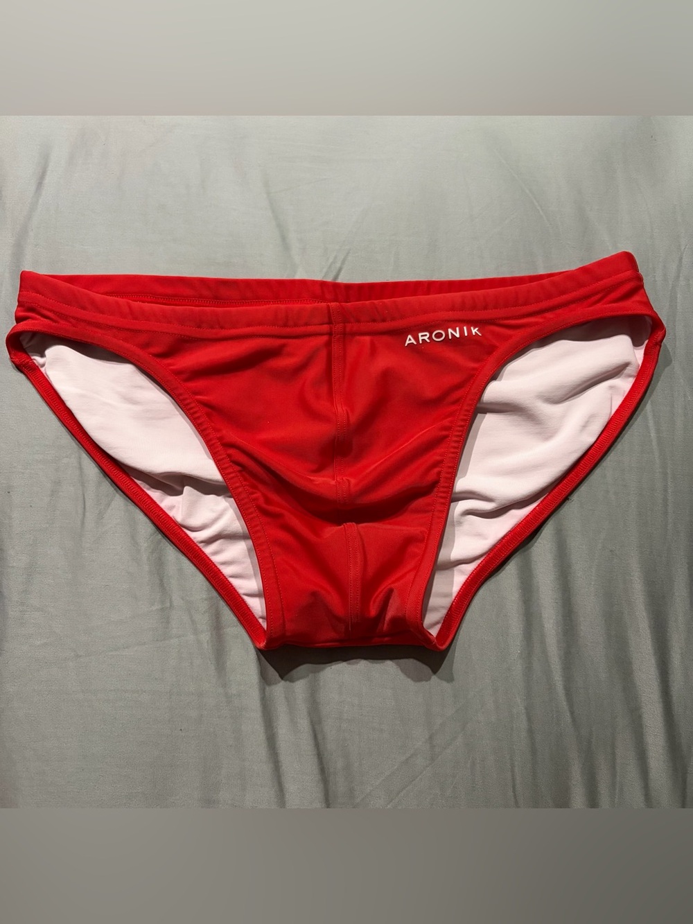 Size Medium Aronik Men Red Swim Brief Bikini Speedo Bottom Swimwear Pool Beach